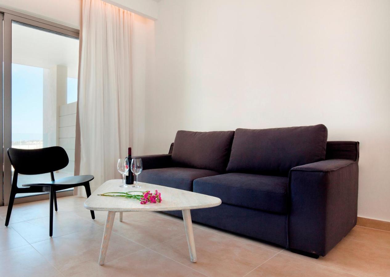 Gold Lagoon Kosher Hotel 파포스 외부 사진