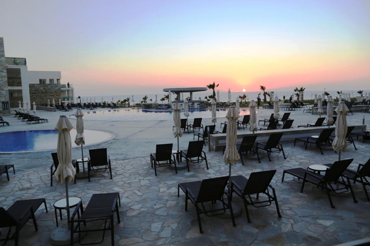 Gold Lagoon Kosher Hotel 파포스 외부 사진