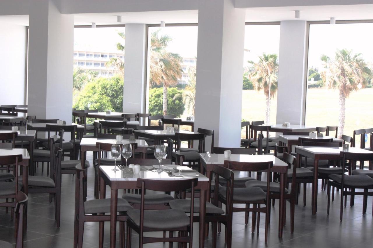 Gold Lagoon Kosher Hotel 파포스 외부 사진