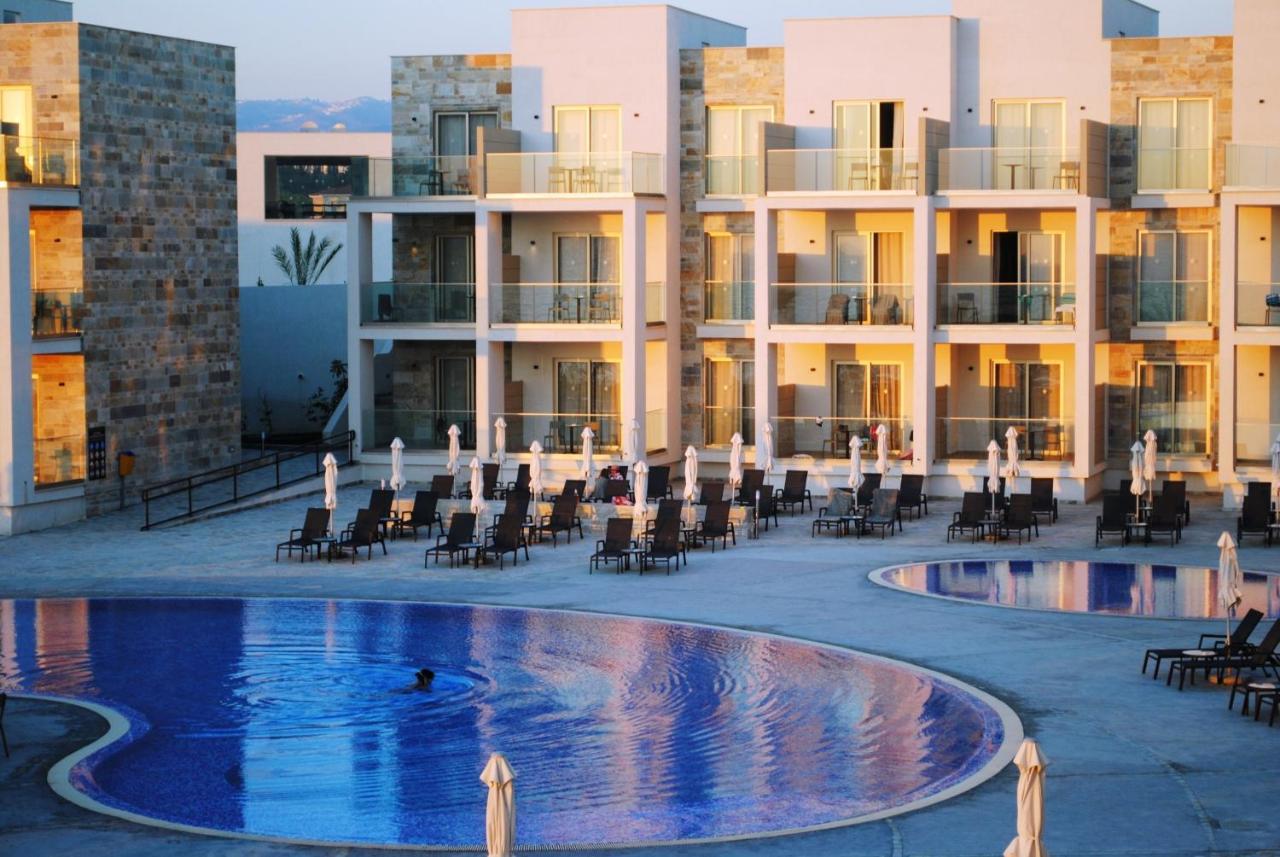 Gold Lagoon Kosher Hotel 파포스 외부 사진