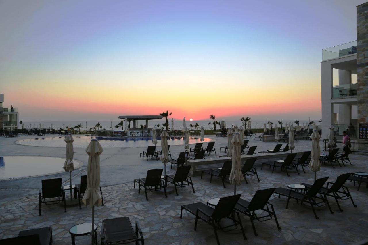 Gold Lagoon Kosher Hotel 파포스 외부 사진